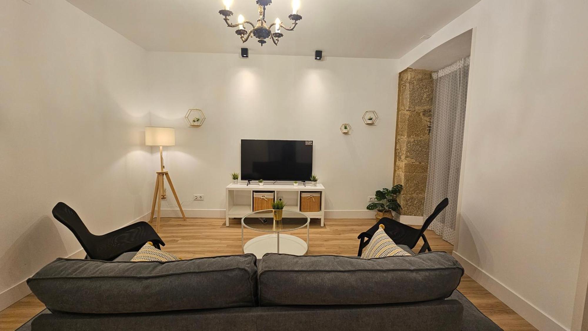 Apartamentos En El Centro - Plaza De Amboage - Wifi 费罗尔 外观 照片