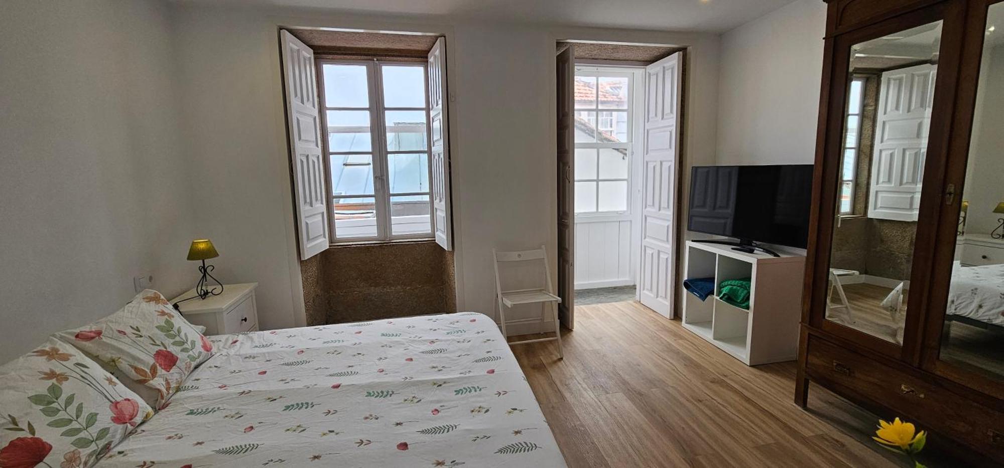 Apartamentos En El Centro - Plaza De Amboage - Wifi 费罗尔 外观 照片