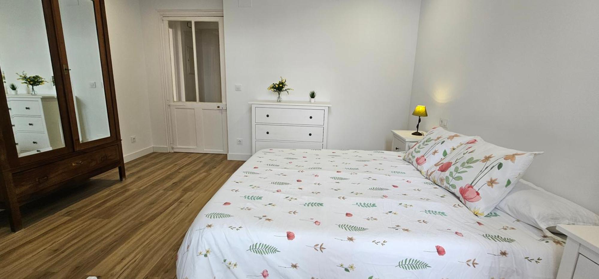 Apartamentos En El Centro - Plaza De Amboage - Wifi 费罗尔 外观 照片