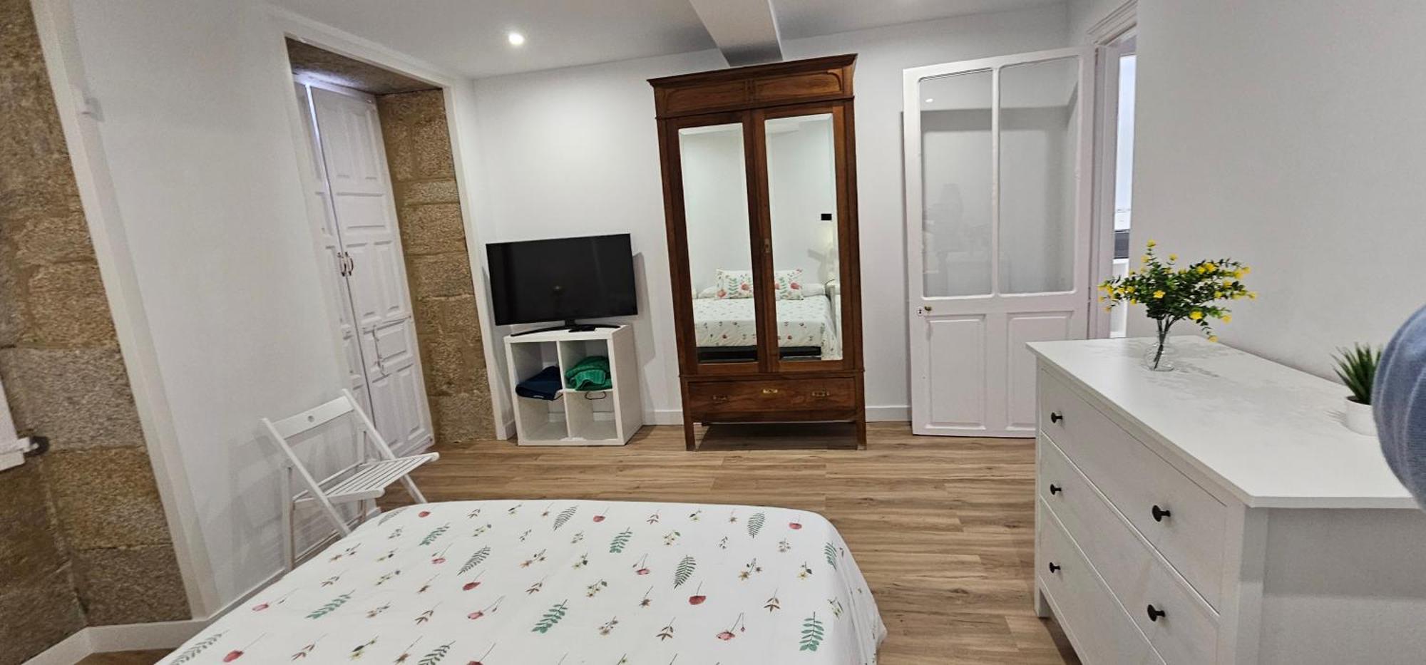 Apartamentos En El Centro - Plaza De Amboage - Wifi 费罗尔 外观 照片