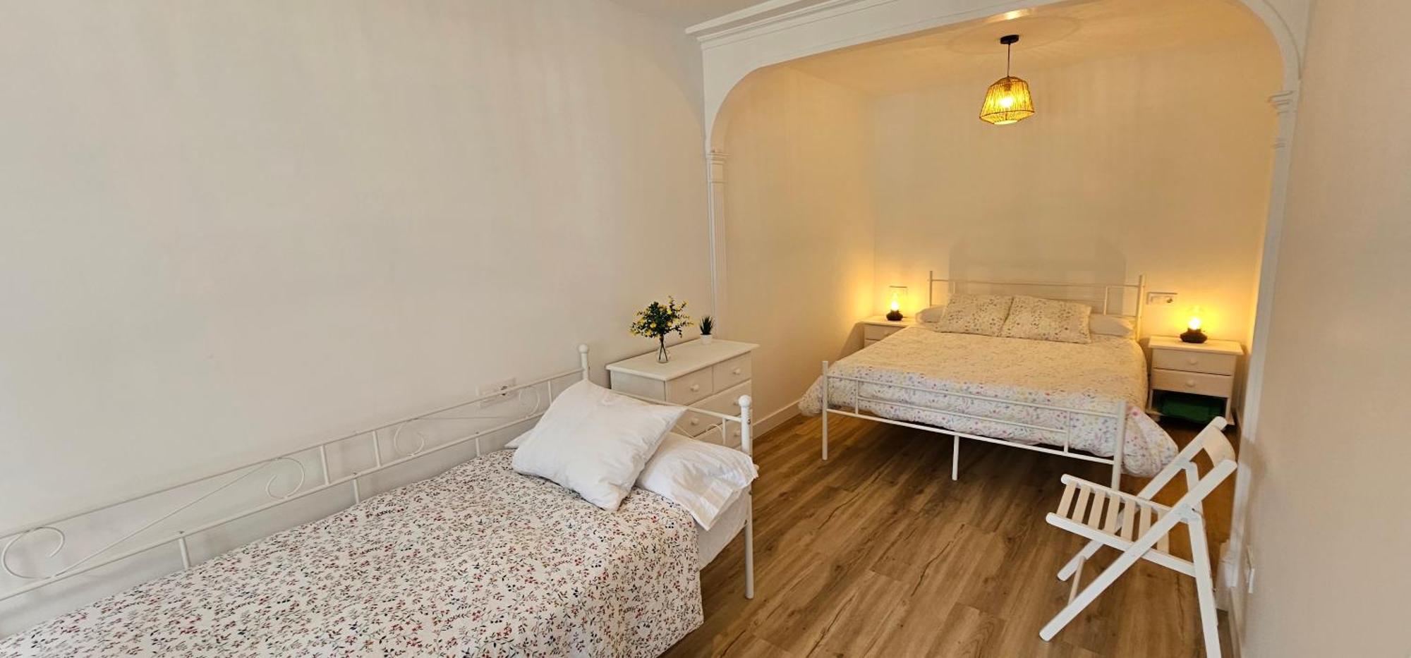 Apartamentos En El Centro - Plaza De Amboage - Wifi 费罗尔 外观 照片