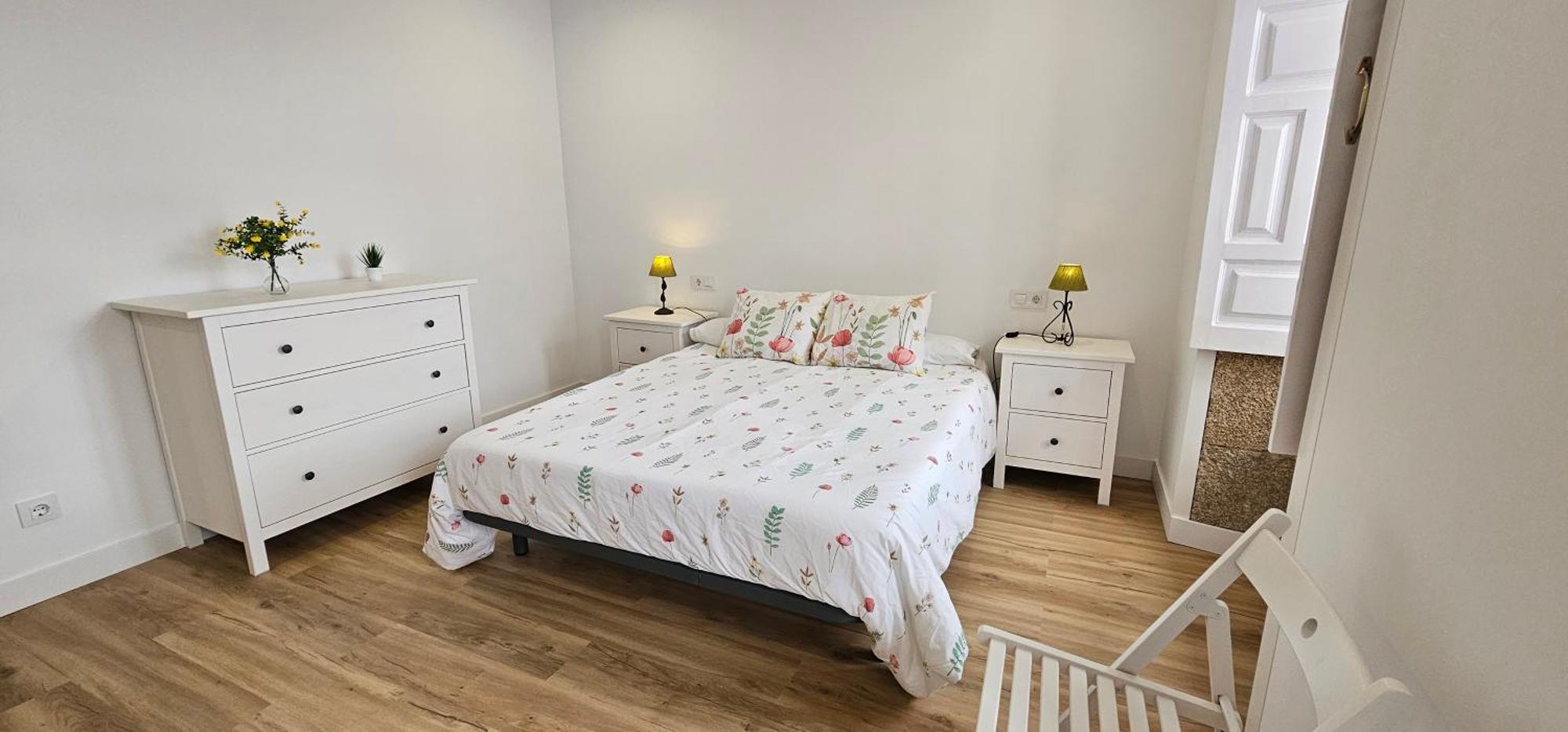 Apartamentos En El Centro - Plaza De Amboage - Wifi 费罗尔 外观 照片